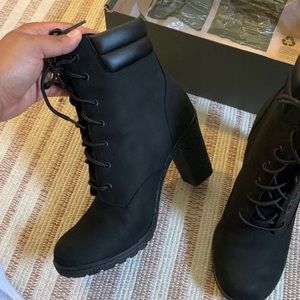Black Timberlands Tillson booties